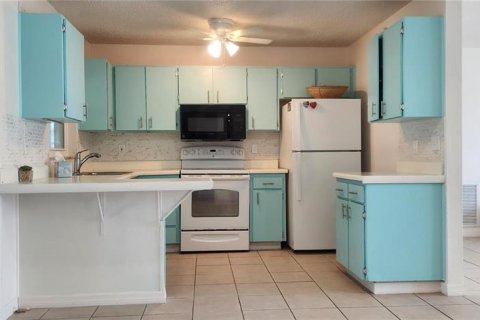 Villa ou maison à vendre à Port Charlotte, Floride: 3 chambres, 106.09 m2 № 2399328 - photo 7