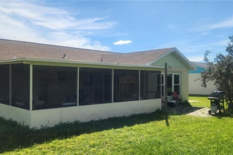 Villa ou maison à vendre à Port Charlotte, Floride: 3 chambres, 106.09 m2 № 2399328 - photo 5