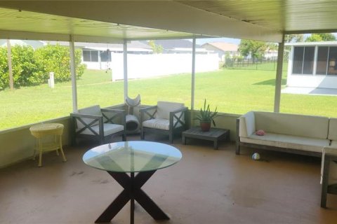 Villa ou maison à vendre à Port Charlotte, Floride: 3 chambres, 106.09 m2 № 2399328 - photo 22