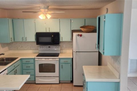 Villa ou maison à vendre à Port Charlotte, Floride: 3 chambres, 106.09 m2 № 2399328 - photo 8