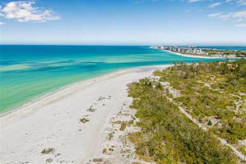 House in Sarasota, Florida 2 bedrooms, 127 sq.m. № 1689847 - photo 18