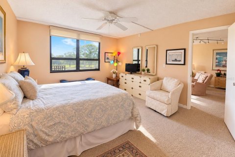 Condo in Clearwater, Florida, 1 bedroom  № 2395872 - photo 24