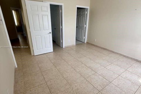 Touwnhouse à louer à Weston, Floride: 3 chambres, 142.51 m2 № 1938770 - photo 22