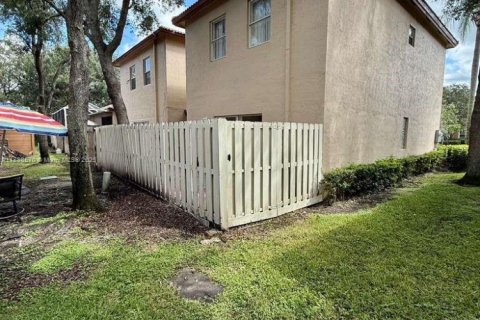 Touwnhouse à louer à Weston, Floride: 3 chambres, 142.51 m2 № 1938770 - photo 4