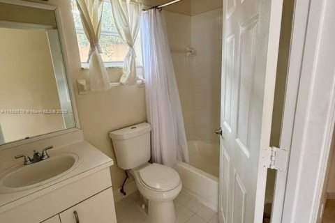 Touwnhouse à louer à Weston, Floride: 3 chambres, 142.51 m2 № 1938770 - photo 25