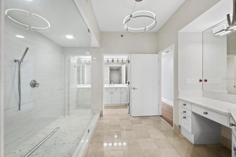 Condo in Longboat Key, Florida, 3 bedrooms № 2220509 - photo 11