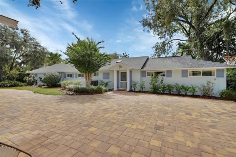 House in DeLand, Florida 4 bedrooms, 232.07 sq.m. № 1882987 - photo 5