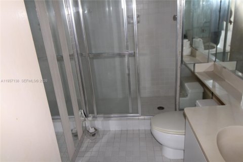 Copropriété à vendre à Miami, Floride: 1 chambre, 142.6 m2 № 1995048 - photo 8