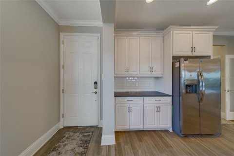 Adosado en venta en Clearwater, Florida, 3 dormitorios, 200.02 m2 № 2110881 - foto 6