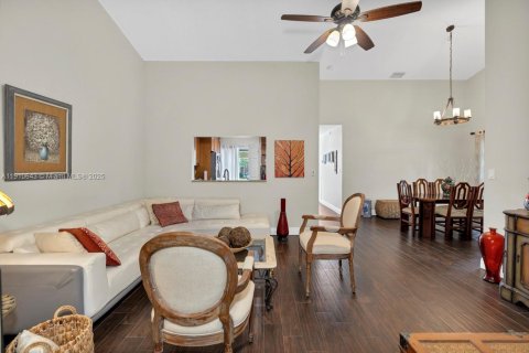 Casa en venta en Coconut Creek, Florida, 3 dormitorios, 121.7 m2 № 1967041 - foto 8