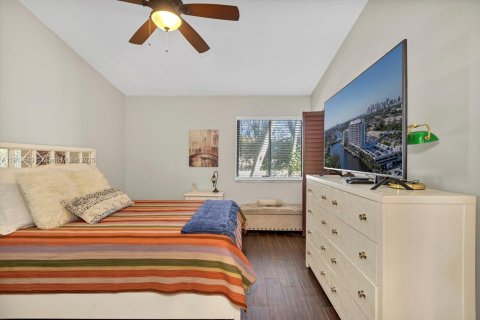 Casa en venta en Coconut Creek, Florida, 3 dormitorios, 121.7 m2 № 1967041 - foto 20