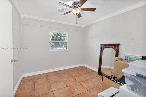 Casa en venta en Coconut Creek, Florida, 3 dormitorios, 121.7 m2 № 1967041 - foto 18