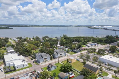 Touwnhouse à vendre à Tampa, Floride: 3 chambres, 204.38 m2 № 1909973 - photo 2