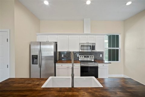 Touwnhouse à vendre à Tampa, Floride: 3 chambres, 204.38 m2 № 1909973 - photo 17