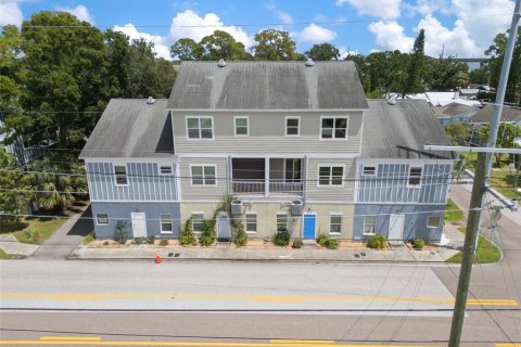 Touwnhouse à vendre à Tampa, Floride: 3 chambres, 204.38 m2 № 1909973 - photo 1