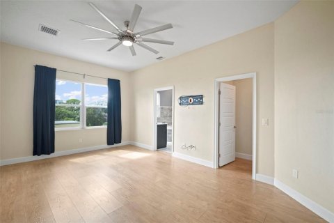 Touwnhouse à vendre à Tampa, Floride: 3 chambres, 204.38 m2 № 1909973 - photo 12
