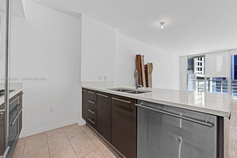 Купить кондоминиум в Майами, Флорида 1 спальня, 68.56м2, № 2083910 - фото 15