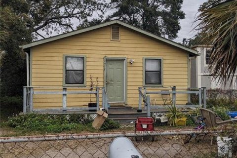 Casa en venta en Tampa, Florida, 3 dormitorios, 93.65 m2 № 1543081 - foto 1