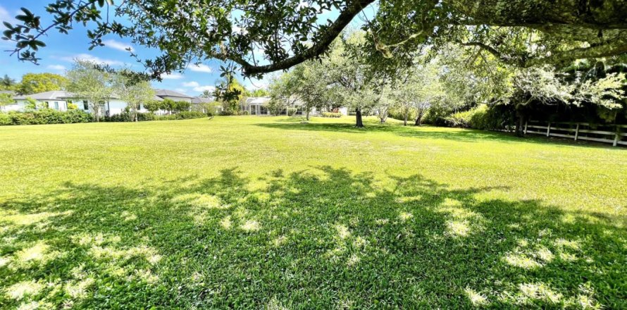 Casa en Wellington, Florida 4 dormitorios, 248.98 m2 № 1127672