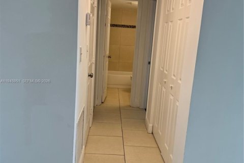 Купить кондоминиум в Дейви, Флорида 3 спальни, 104.42м2, № 2085575 - фото 14