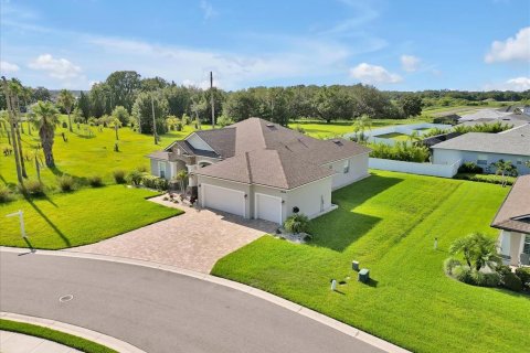 House in Lakeland, Florida 4 bedrooms, 236.81 sq.m. № 1789453 - photo 13