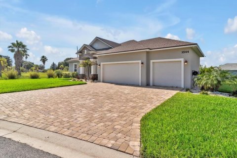 House in Lakeland, Florida 4 bedrooms, 236.81 sq.m. № 1789453 - photo 11