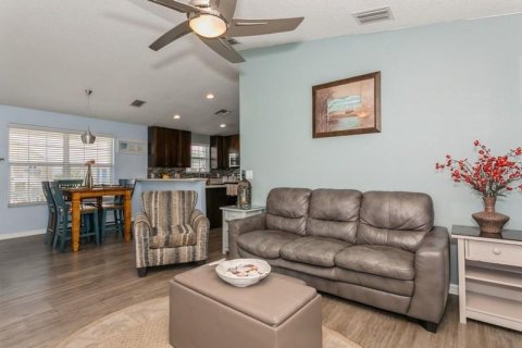 Villa ou maison à vendre à Tampa, Floride: 3 chambres, 98.1 m2 № 1785655 - photo 21