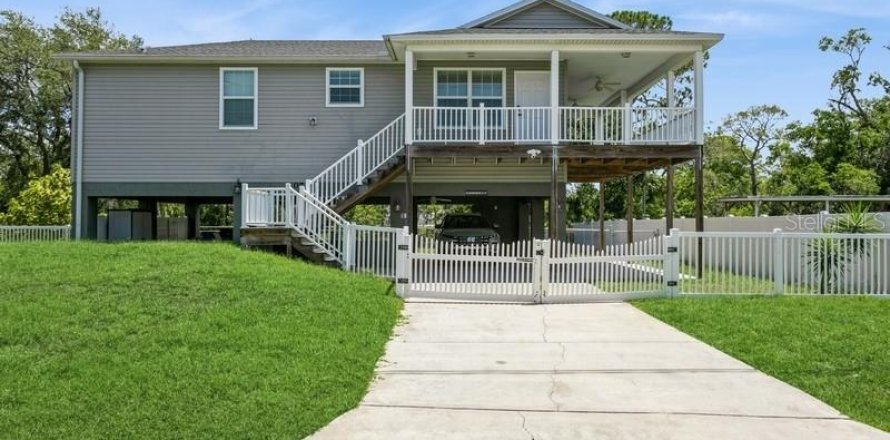 Villa ou maison à Tampa, Floride 3 chambres, 98.1 m2 № 1785655