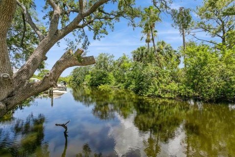 Villa ou maison à vendre à Tampa, Floride: 3 chambres, 98.1 m2 № 1785655 - photo 8