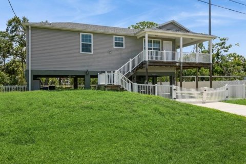 Villa ou maison à vendre à Tampa, Floride: 3 chambres, 98.1 m2 № 1785655 - photo 2