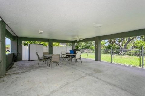 Villa ou maison à vendre à Tampa, Floride: 3 chambres, 98.1 m2 № 1785655 - photo 3