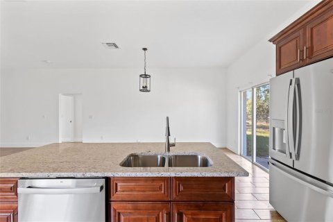 House in Palm Coast, Florida 4 bedrooms, 137.5 sq.m. № 1900458 - photo 7