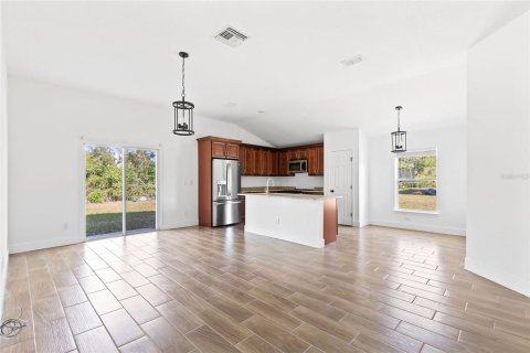 House in Palm Coast, Florida 4 bedrooms, 137.5 sq.m. № 1900458 - photo 17