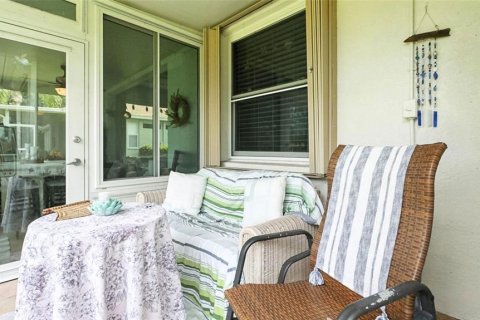 Condo in Sun City Center, Florida, 2 bedrooms  № 1834875 - photo 21