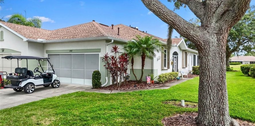 Condo in Sun City Center, Florida, 2 bedrooms  № 1834875