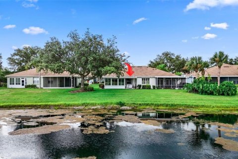 Condo in Sun City Center, Florida, 2 bedrooms  № 1834875 - photo 26