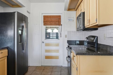 Villa ou maison à vendre à Clearwater, Floride: 3 chambres, 176.33 m2 № 2391146 - photo 9