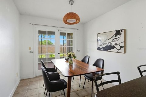 Villa ou maison à vendre à Clearwater, Floride: 3 chambres, 176.33 m2 № 2391146 - photo 14