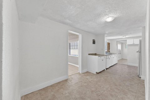 Villa ou maison à vendre à Fort Lauderdale, Floride: 5 chambres, 181.16 m2 № 2288686 - photo 6