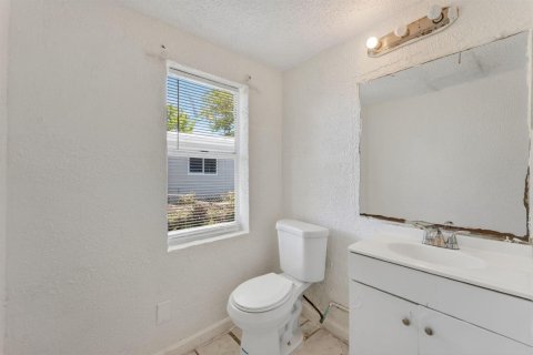 Villa ou maison à vendre à Fort Lauderdale, Floride: 5 chambres, 181.16 m2 № 2288686 - photo 17