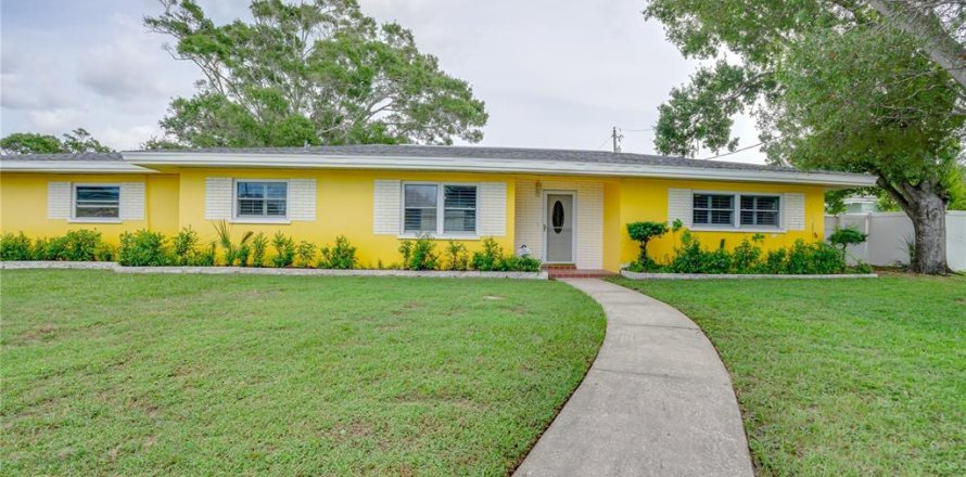 Villa ou maison à Clearwater, Floride 3 chambres, 138.33 m2 № 1898962