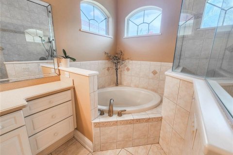 House in Palm Coast, Florida 4 bedrooms, 247.21 sq.m. № 1778929 - photo 20