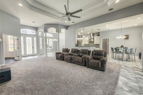 House in Palm Coast, Florida 4 bedrooms, 247.21 sq.m. № 1778929 - photo 9