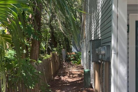 Townhouse in Dunedin, Florida 2 bedrooms, 102.19 sq.m. № 1851482 - photo 24