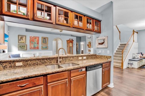 Casa en venta en Tampa, Florida, 4 dormitorios, 257.06 m2 № 1819003 - foto 29