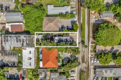 Propiedad comercial en venta en Hollywood, Florida, 124.21 m2 № 2431408 - foto 7