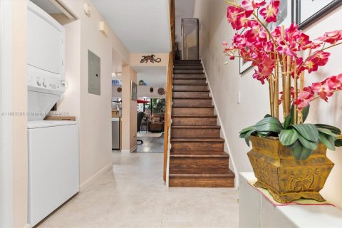 Купить таунхаус в Дейви, Флорида 2 спальни, 123.37м2, № 1931203 - фото 17