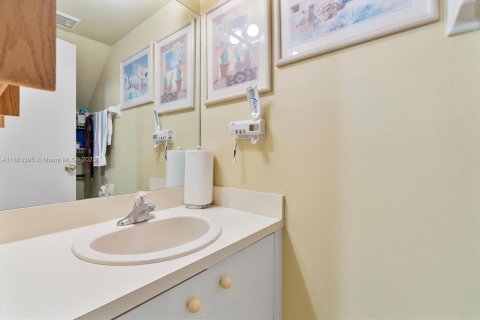 Купить таунхаус в Дейви, Флорида 2 спальни, 123.37м2, № 1931203 - фото 10