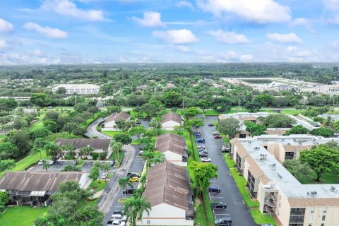 Купить таунхаус в Дейви, Флорида 2 спальни, 123.37м2, № 1931203 - фото 27