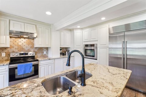 Casa en venta en Clermont, Florida, 5 dormitorios, 339.46 m2 № 1918377 - foto 17